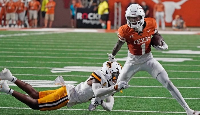 Ex-NFL GM Tabs Steelers as Landing Spot for Speedy Texas WR