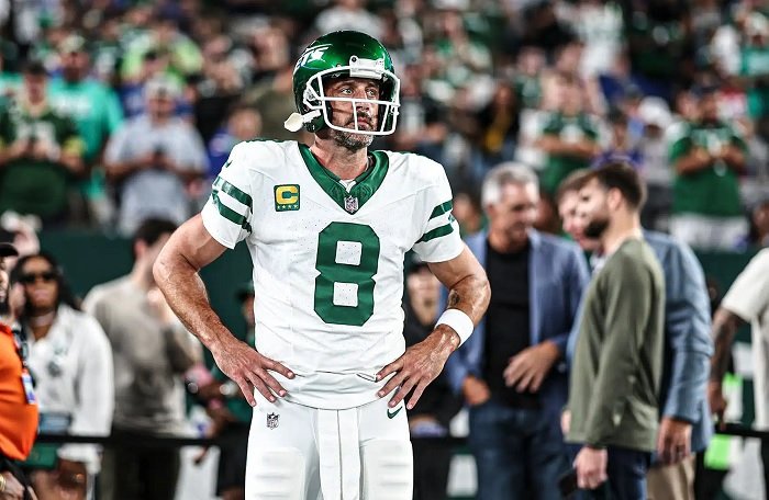 Jets QB Aaron Rodgers Possibly Returning to Lambeau Field in 2024