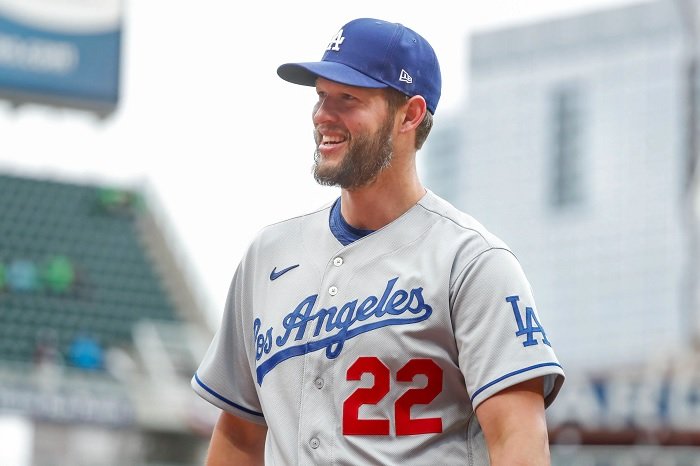 Pitcher Reacts to Shohei Ohtani's Contract with Dodgers