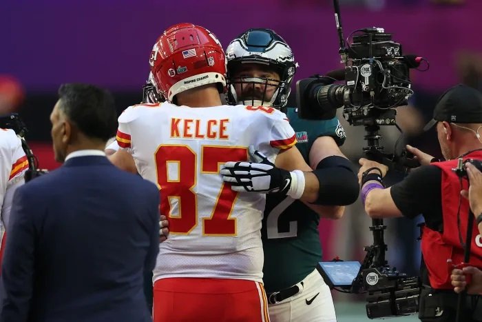 Travis Kelce Reveals What He Got His Brother, Jason, For Christmas