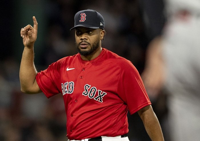 MLB Insider Floats Idea that Red Sox Could Trade Star Hurler to Dodgers