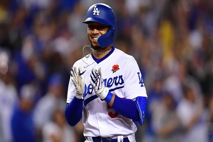 Dodgers Brandon Gomes Does not Hold Back on Mookie Betts