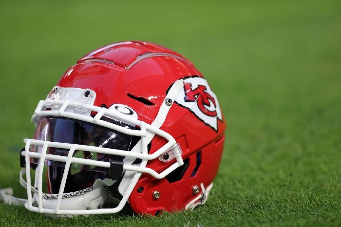 Chiefs may have cost themselves an extra compensatory pick in 2024 NFL draft