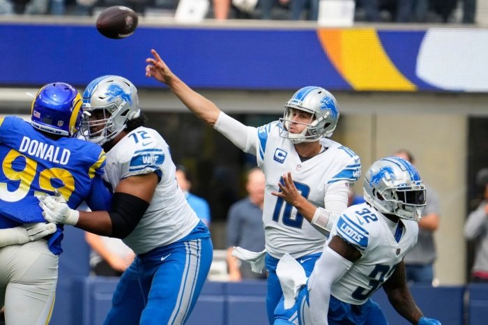 Lions WR Implores Lions Fans To Do ‘Something Crazy’ vs. Stafford 