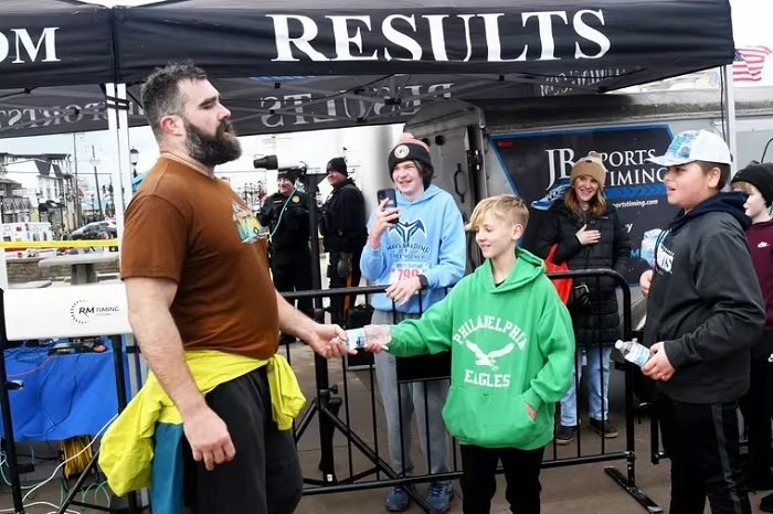 Jason Kelce's Hilarious Response to Video Capturing Him Running Charity Race