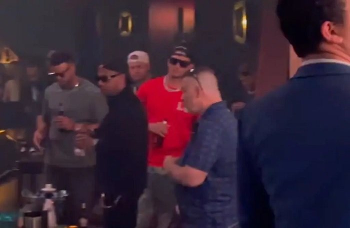 Patrick Mahomes parties it up in Las Vegas with Travis Kelce set to join
