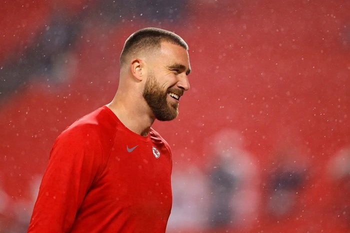 Travis Kelce Shows Off His Golf Swing in Behind-the-Scenes Look at Upcoming Ad