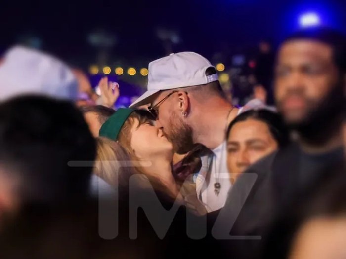 New Photos of Taylor and Travis Kissing in Middle of Coachella Crowd