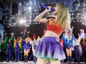 Taylor Swift Spends Unbelievable Sum on Food for Eras Tour Team
