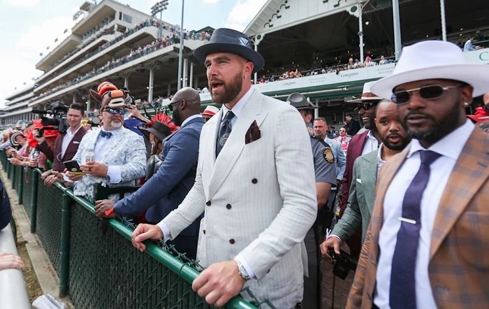 Travis Kelce makes surprising fashion choice as he attends Kentucky Derby