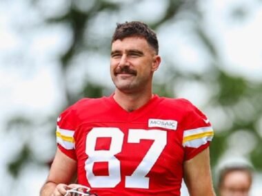 Fan's Hilarious Reactions to Travis Kelce’s New Look at Practice